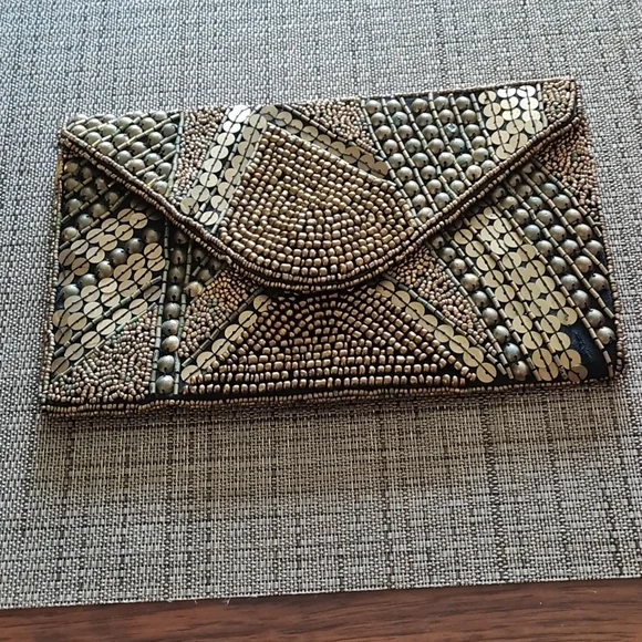 VINTAGE GOLD BAG - Picture 3 of 17